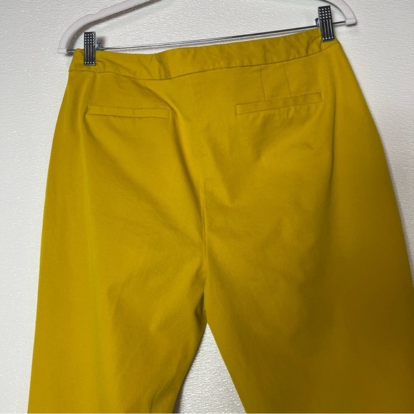 Alfani Yellow Gold Capri Pants Size 10 - Picture 8 of 17